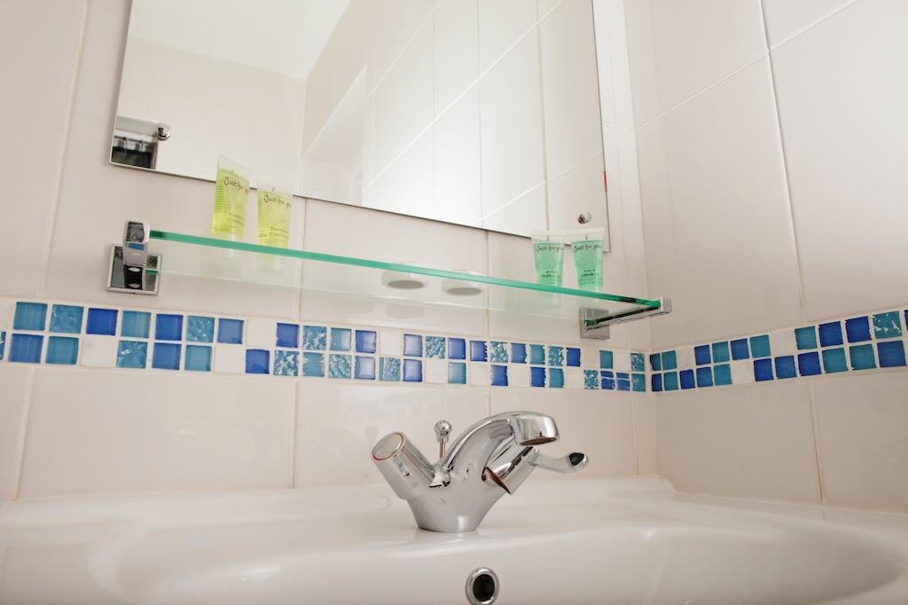 Rother Valley View B&B Sheffield Habitación foto